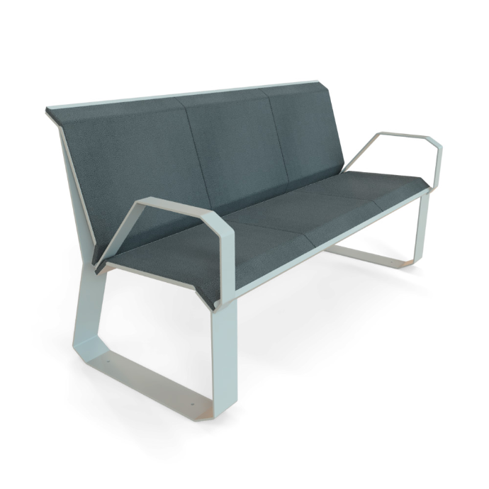 Banca urbana con llanta reciclada