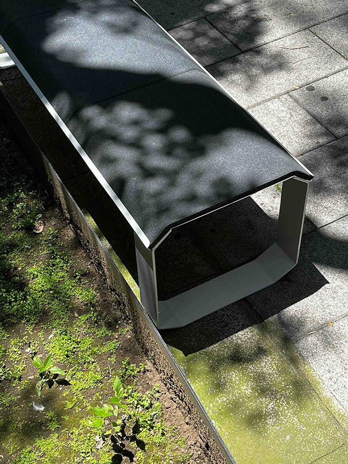 mobiliario urbano PSF-CM-03 banca con llanta reciclada