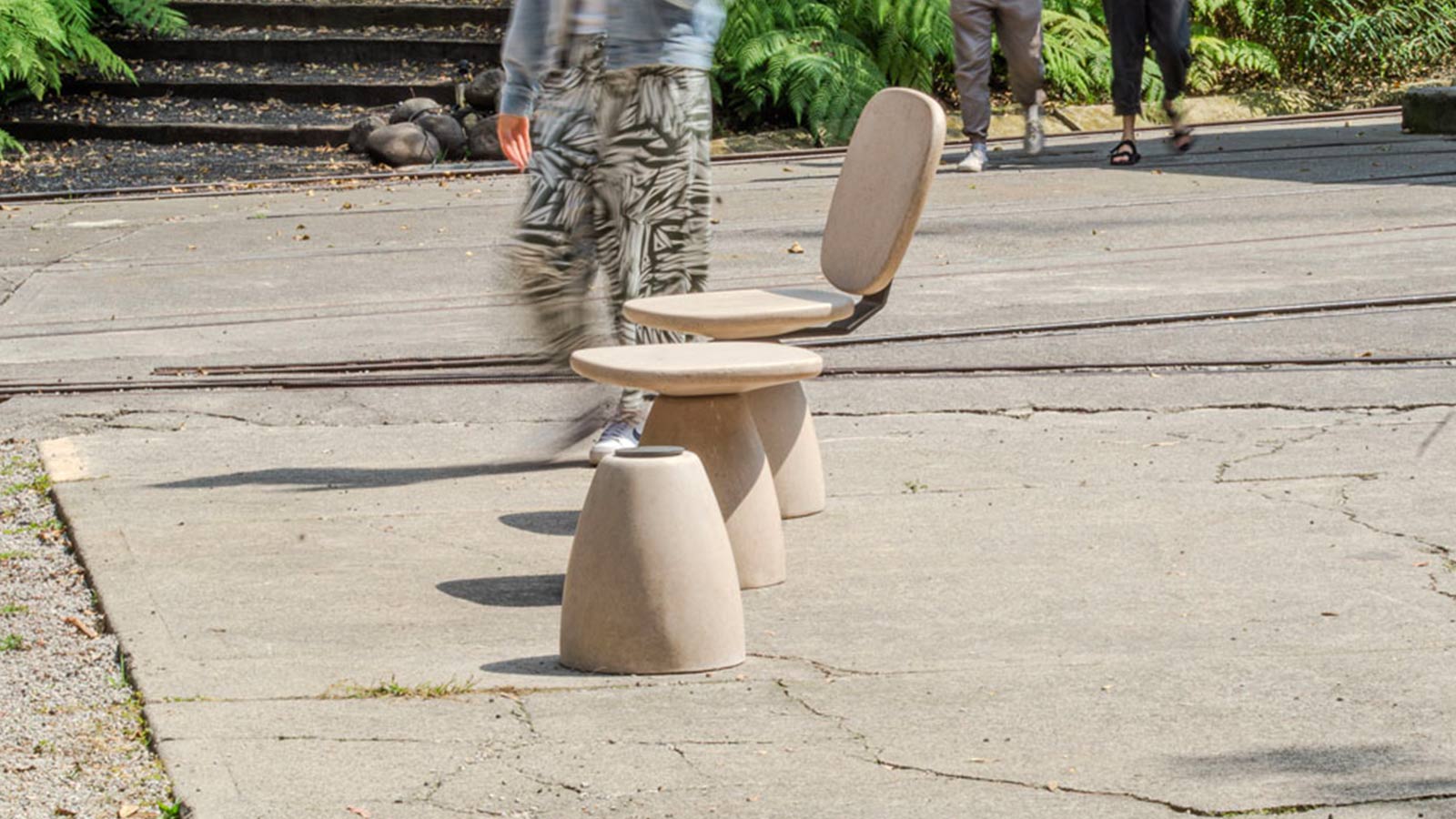 mobiliario urbano steel pebble