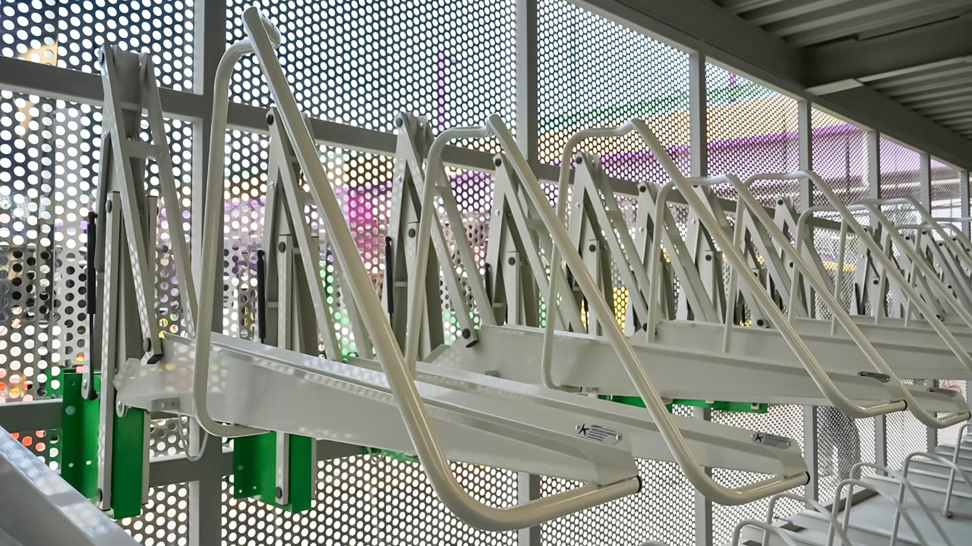 Mobiliario urbano peek.design instalado en [Biciestacionamiento], [CDMX]